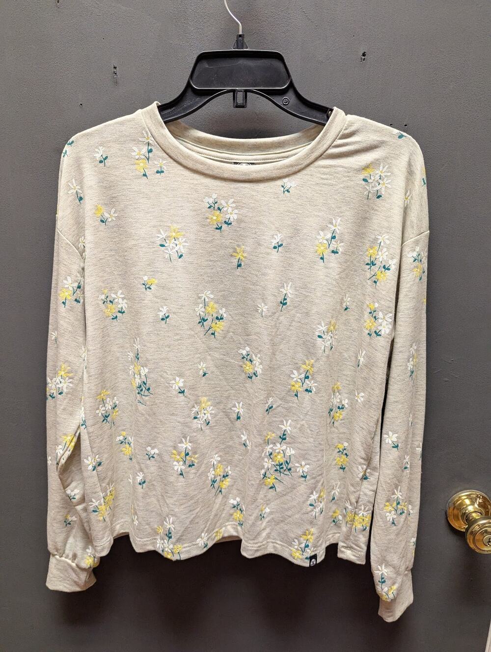 Circle X size Small long sleeve sweatshirt top cream Florals